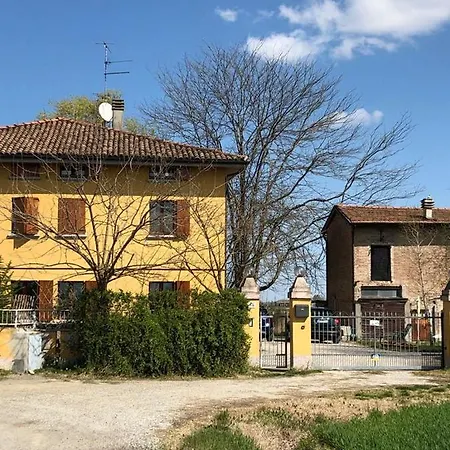 Casagialla Bed & Breakfast San Giovanni in Persiceto